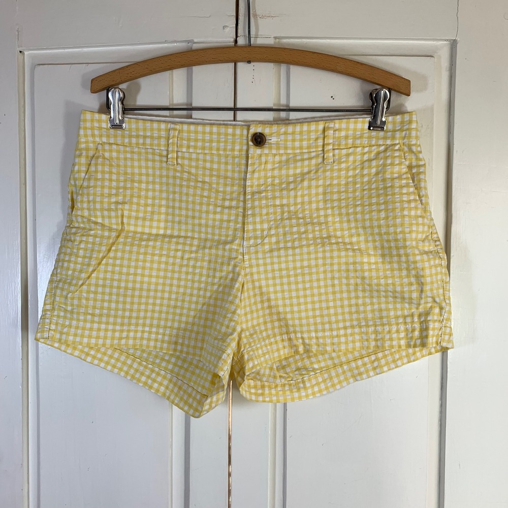 Old Navy Yellow Gingham Seersucker Everyday Shorts Size 8 Women's Preppy Summer